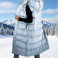 ❄️ Manteau long en duvet pour femme – Capuche amovible, fermeture éclair et boutons – Une élégance chaleureuse pour chaque saison !